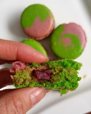 Marbré chocolat et thé matcha aux framboises