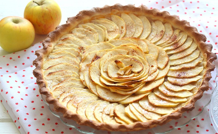Réaliser une tarte aux pommes maison