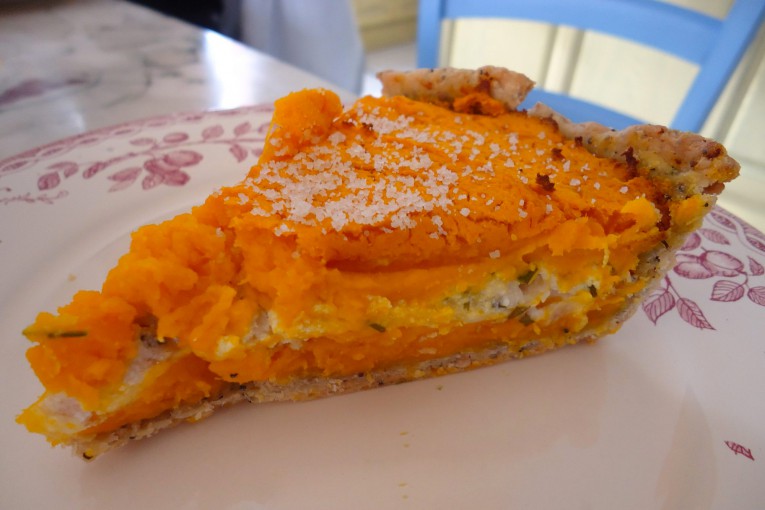 Réaliser une tourte à l'oignon et au potimarron